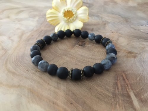 JONI armband met Onyx &amp; Larvikiet