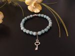 FORTUNA armband met Amazoniet en zilverkleurige sierstukjes!